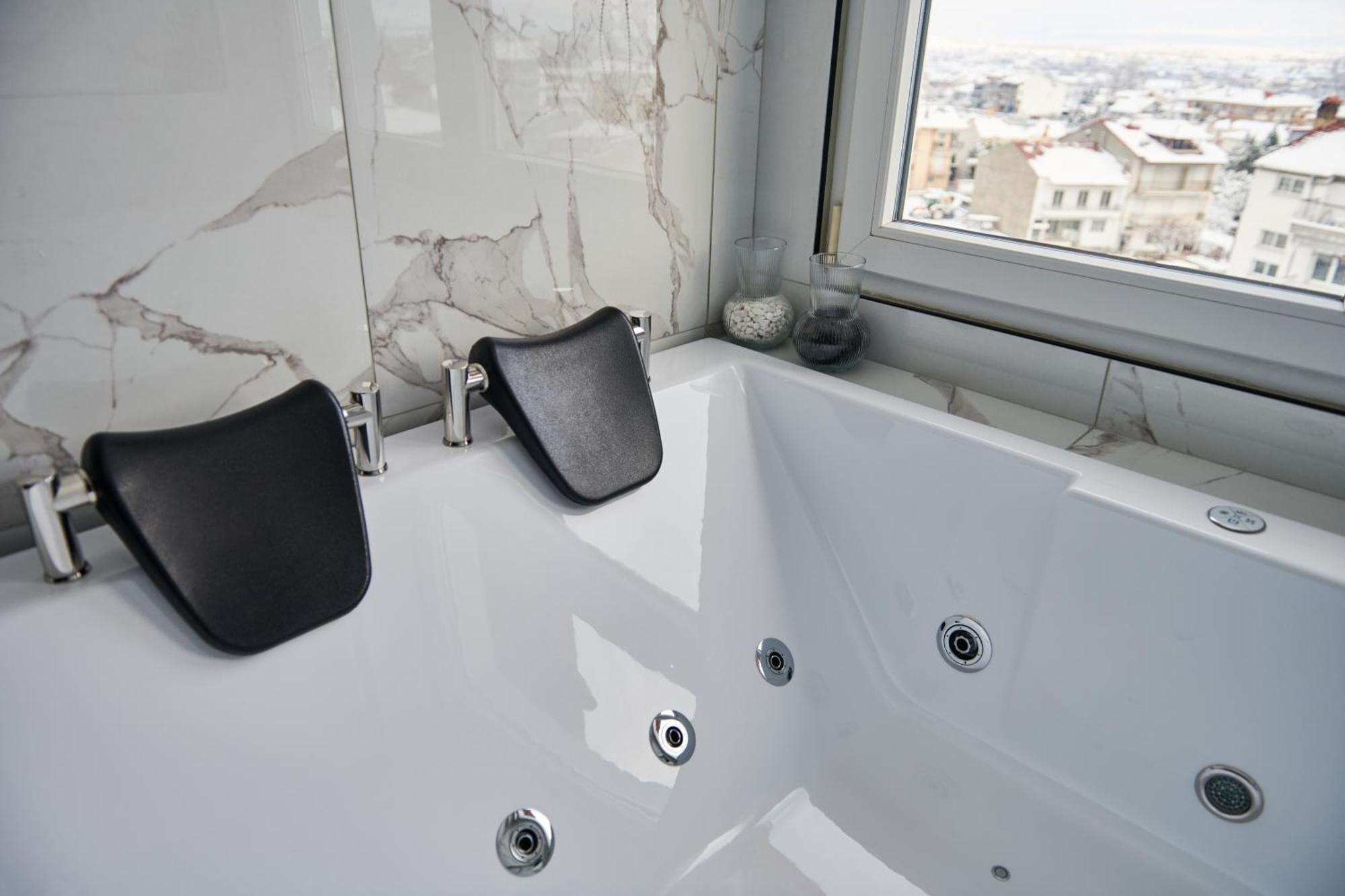The Skyline Suite Florina Dış mekan fotoğraf